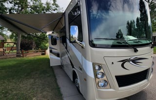 2022 Thor Motor Coach Freedom Traveler 32A