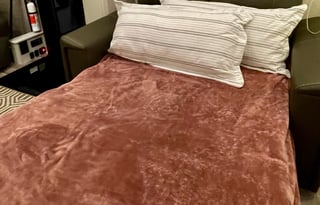 Meet Rosanna - The Cozy Family Friendly Entegra 34