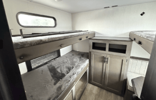 2025 Alpha Wolf Bunkhouse | Sleeps 10 | Delivery