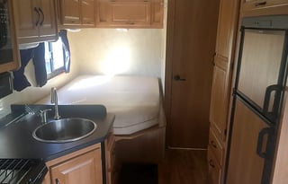 2012 Thor Motor Coach Four Winds 23U
