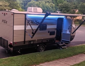Forest River RV Wildwood FSX 207BH
