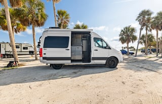 New 2023 Thor Sanctuary Model 19P Luxury RV Rental