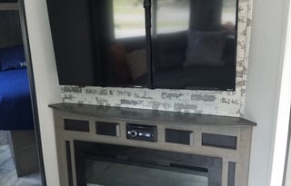 2021 Keystone RV - Dog Friendly - We Deliver!