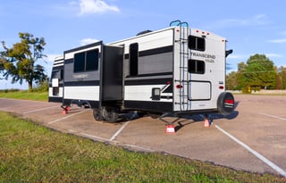 AMAZING BUNKHOUSE CAMPER!