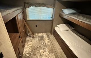 *NO COSTLY INSURANCE FEES OR TAXES* MONTHLY ONLY