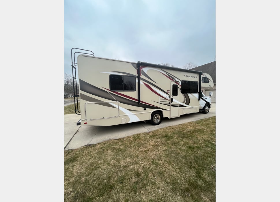 Class C Motor Home rentals in East China