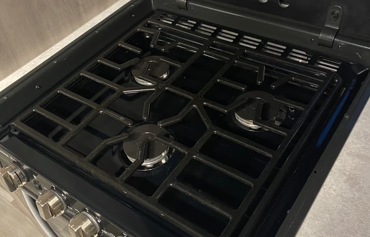 3 burner gas stove
