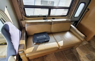 Jackpot Joe RV (Bellagio) Unlimited Miles  8 Sleep