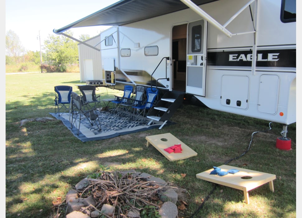 Fifth Wheel rentals in Springdale