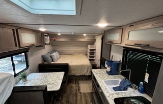 2024 Dutchmen RV Coleman Lantern LT Series 18BH