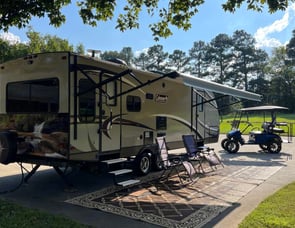 Dutchmen RV Coleman Light 2605RL