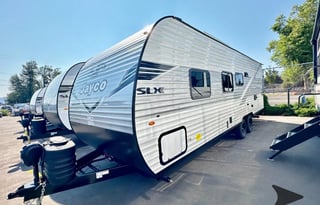 Dembe- 2025 Jayco Jay Flight 260BHW- Unleash fun
