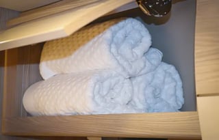 Spacious 2024 Thor Sequence! W/ Bike Rack