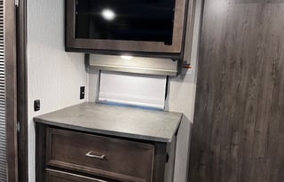 Mandy and DJ's family and Pet friendly RV