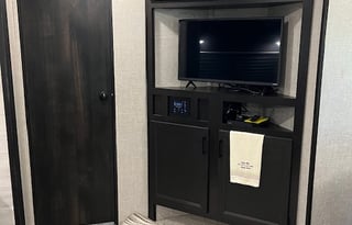 Patty & Nate's Cozy Camper