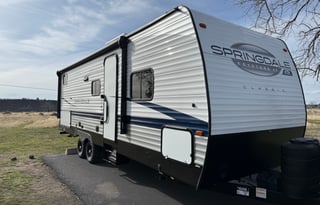 "The Memory Maker" - Brand New 2024 Keystone