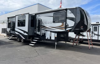 Lots of room for kids & fun!