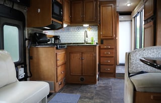 Itasca Impulse | Optional E-bikes and Trailers (2)