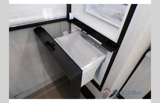 Fully Stocked - 2027 EAST TO WEST Entrada 2800S