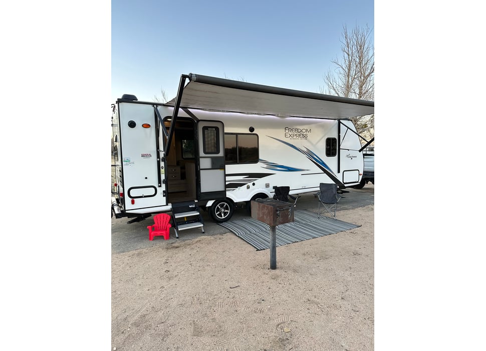 Travel Trailer rentals in Apple valley