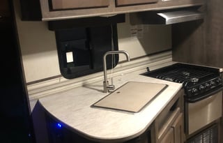 2018 Cruiser RV MPG 2800 QB