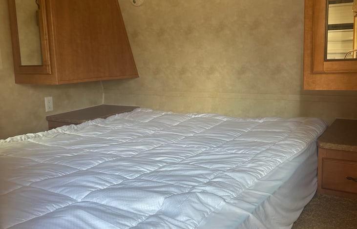Front bedroom. Queen bed