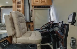 Prevost Monaco Royale