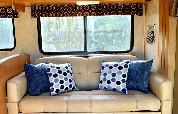 Sofa that converts into bed