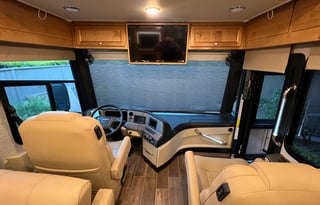 Luxurious Tiffin Motorhome! As new as it gets!