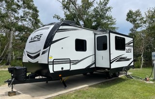 L63 2022 Heartland MPG 2500 BH