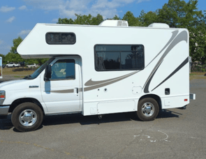 Thor Motor Coach Majestic 19G