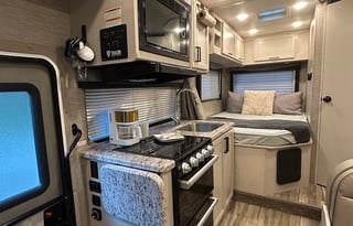 2022 Thor Motor Coach Freedom Elite 23H