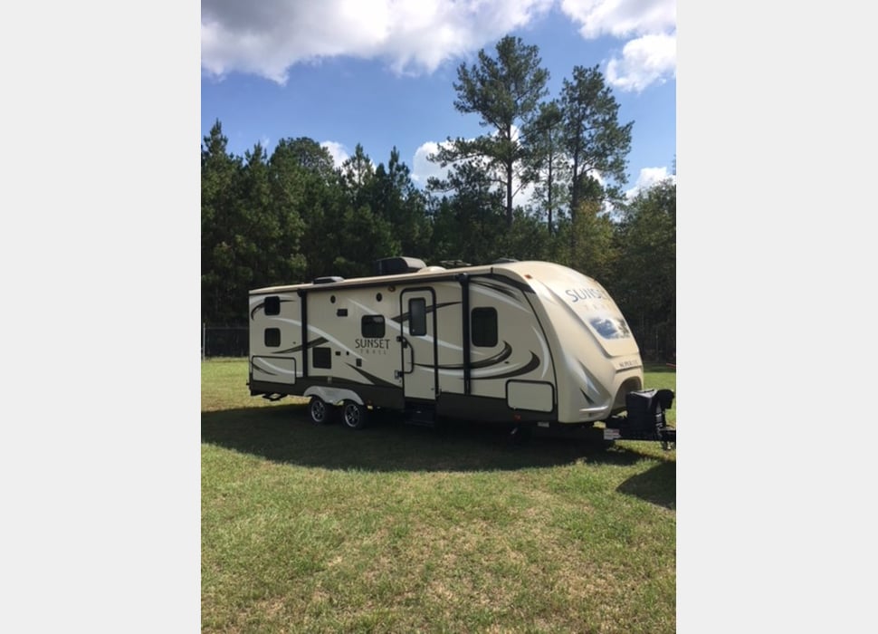 Travel Trailer rentals in Chino