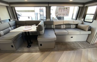2022 Franklin Family RV - We Deliver & Setup !