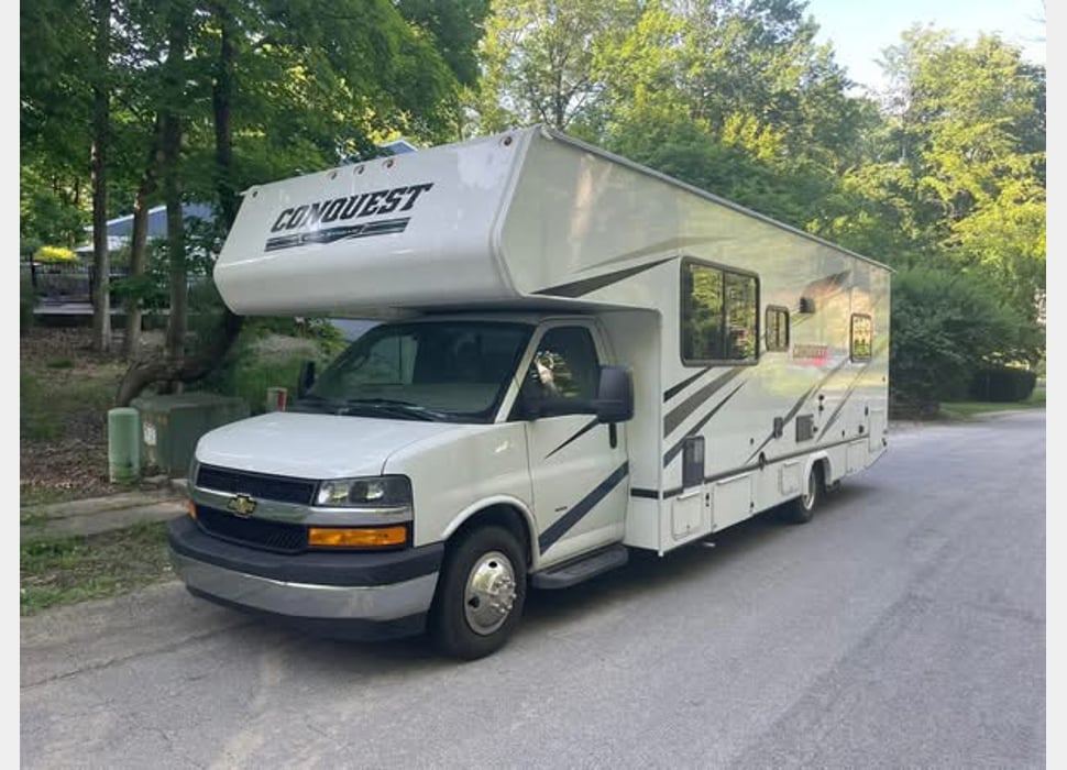 Class C Motor Home rentals in MOORESVILLE