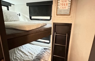 2022 Keystone RV Montana High Country 351BH