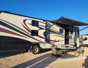 Forest River RV Georgetown 351DS