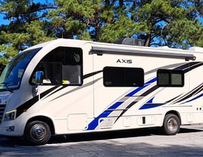 Thor Motor Coach Axis 24.4