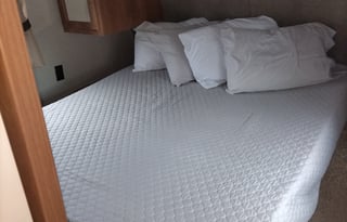 Private Queen, Double bunks, +! Delivery Available