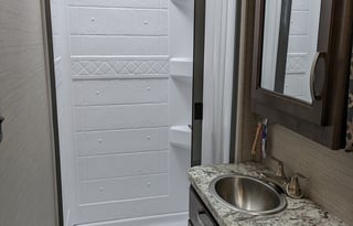 Kristen’s Vacation Home on Wheels