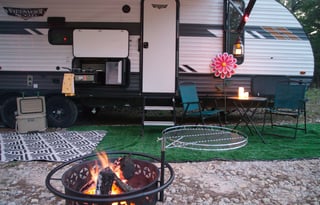 BIG Floorplan - Sleeps 4 Adults 6+ Kids