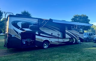 2016 Thor Motor Coach Challenger 36TL