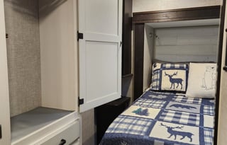 Cozy Cruiser or Lakeside Retreat