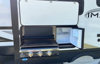 2023 Grand Design Imagine 2670MK