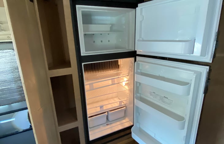 Great size fridge with small pantry.