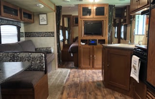 Whiskey Outpost - Dog Friendly - Save For Sept!