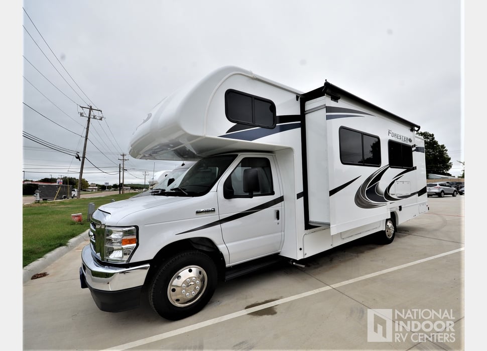 Class C Motor Home rentals in Hudson Oaks