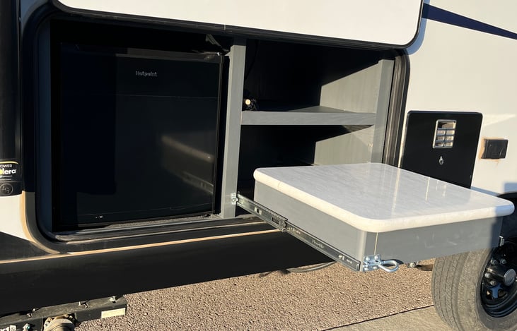 Outdoor mini fridge with pull out shelf