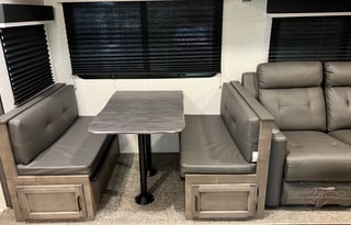 2023 Venture RV SportTrek Touring Edition 272VRK