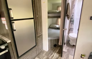 2020 Fully equipped, camping supplies